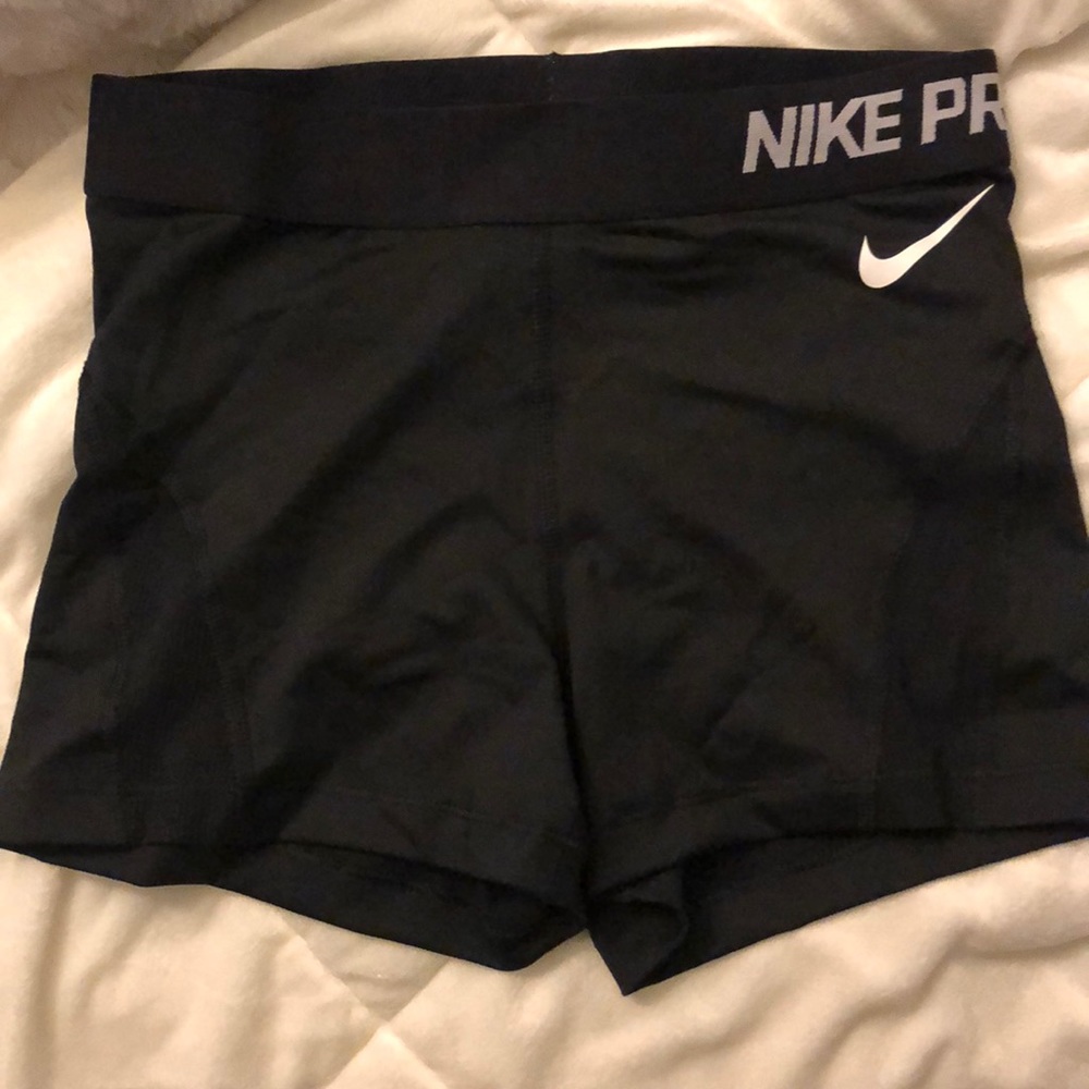 Never been worn Nike Pros